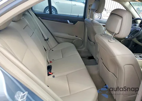 2013 Mercedes-Benz C 250 from USA, damaged, VIN WDDGF4HB9DR269678